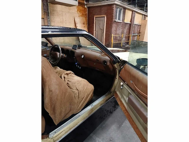 Oldsmobile - 1973 - cutlass - 5.7 af 37 - personenauto - afbeelding 10 van  10
