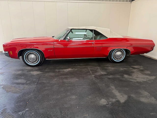 Oldsmobile - delta 88 - cabriolet - oldtimer - 1971 - afbeelding 3 van  51