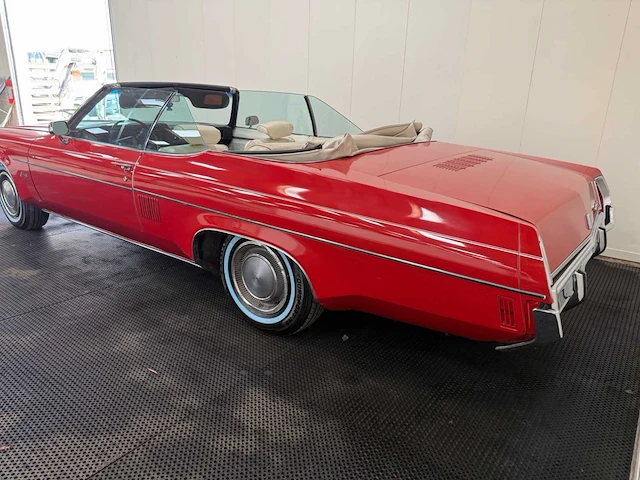 Oldsmobile - delta 88 - cabriolet - oldtimer - 1971 - afbeelding 7 van  51