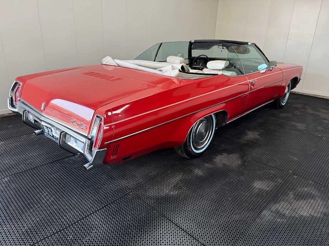 Oldsmobile - delta 88 - cabriolet - oldtimer - 1971 - afbeelding 9 van  51