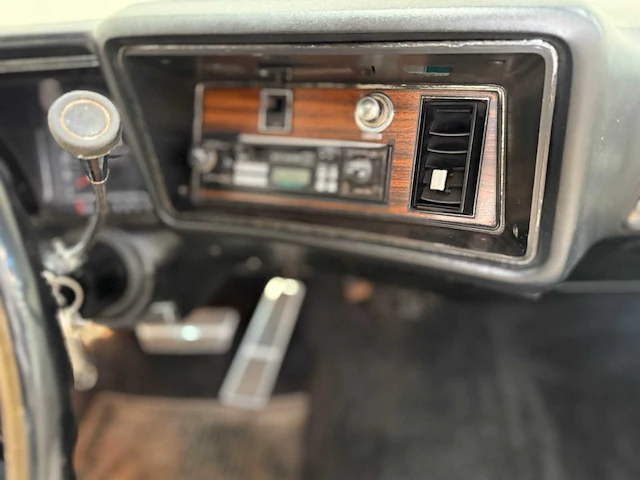 Oldsmobile - delta 88 - cabriolet - oldtimer - 1971 - afbeelding 24 van  51