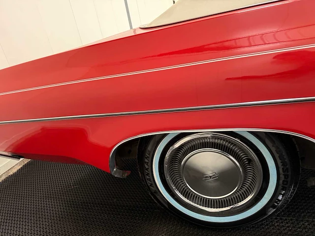 Oldsmobile - delta 88 - cabriolet - oldtimer - 1971 - afbeelding 41 van  51