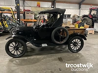 Oldtimer auto “101 jaar” - afbeelding 2 van  40