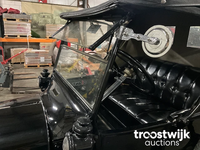 Oldtimer auto “101 jaar” - afbeelding 5 van  40