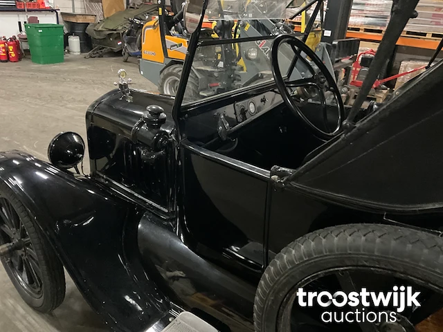 Oldtimer auto “101 jaar” - afbeelding 15 van  40