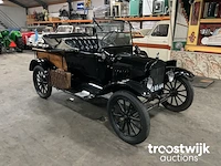 Oldtimer auto “101 jaar” - afbeelding 24 van  40