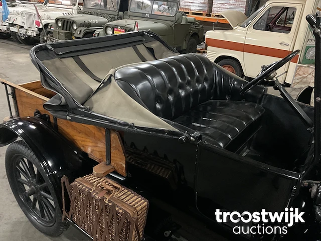Oldtimer auto “101 jaar” - afbeelding 25 van  40