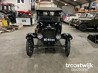 Oldtimer auto “101 jaar” - afbeelding 23 van  40