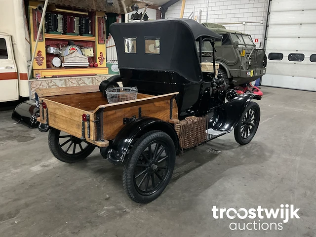 Oldtimer auto “101 jaar” - afbeelding 37 van  40