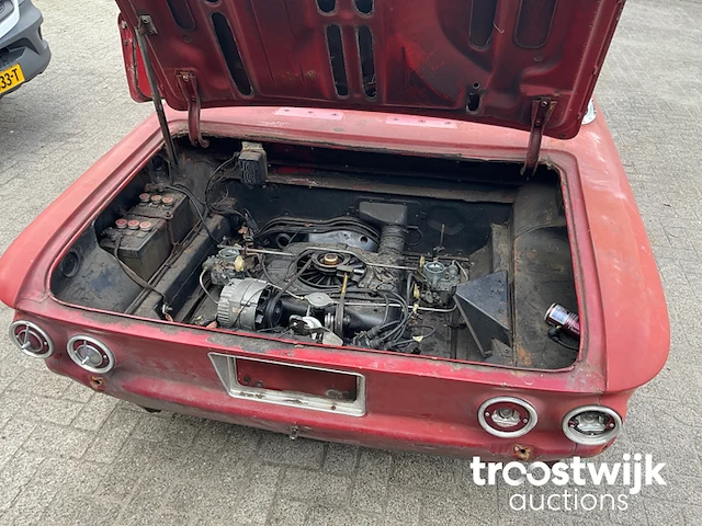 Oldtimer auto - afbeelding 9 van  26