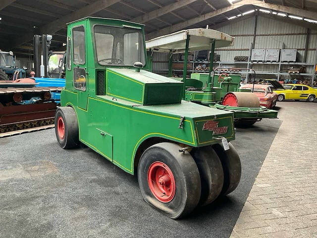 Oldtimer bandenwals - afbeelding 9 van  14