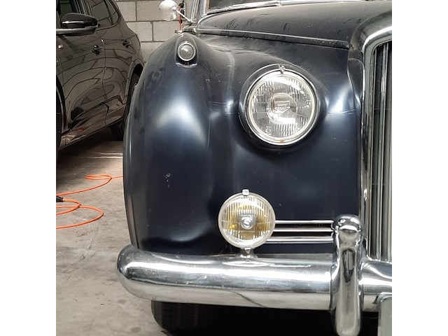 Oldtimer bentley, s-type, zwart, bouwjaar 1957 - afbeelding 6 van  35