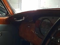 Oldtimer bentley, s-type, zwart, bouwjaar 1957 - afbeelding 19 van  35