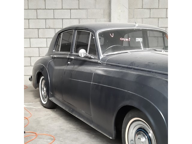 Oldtimer bentley, s-type, zwart, bouwjaar 1957 - afbeelding 25 van  35