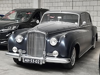 Oldtimer bentley, s-type, zwart, bouwjaar 1957 - afbeelding 28 van  35