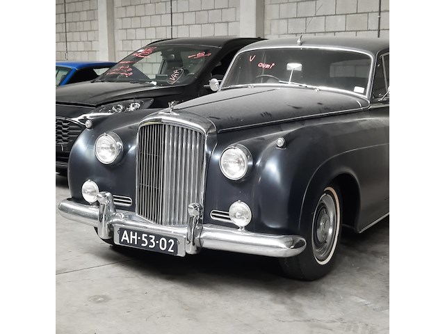 Oldtimer bentley, s-type, zwart, bouwjaar 1957 - afbeelding 31 van  35