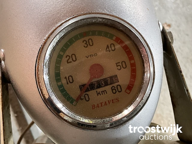 Oldtimer brommer - afbeelding 4 van  12
