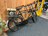 Oldtimer fiets met jlo-hulpmotor - afbeelding 3 van  7