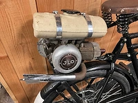 Oldtimer fiets met jlo-hulpmotor - afbeelding 4 van  7
