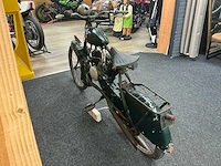 Oldtimer hungary brommer - afbeelding 4 van  9
