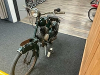 Oldtimer hungary brommer - afbeelding 5 van  9