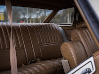 Oldtimer personenauto, oldsmobile, delta 88 royale, 1974 - afbeelding 22 van  41