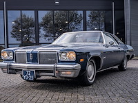 Oldtimer personenauto, oldsmobile, delta 88 royale, 1974 - afbeelding 12 van  41