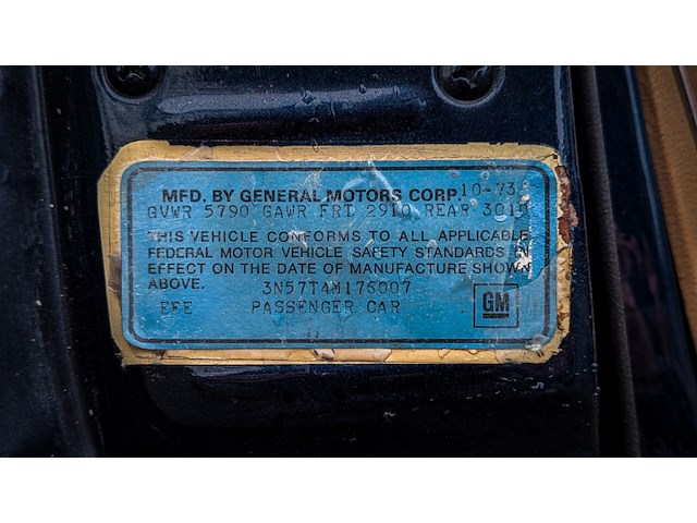 Oldtimer personenauto, oldsmobile, delta 88 royale, 1974 - afbeelding 29 van  41