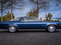 Oldtimer personenauto, oldsmobile, delta 88 royale, 1974 - afbeelding 37 van  41
