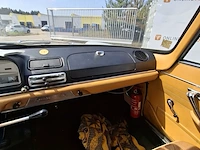 Oldtimer peugeot, 404, bouwjaar 1963 - afbeelding 7 van  33