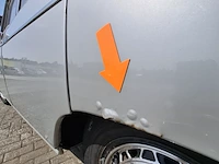 Oldtimer peugeot, 404, bouwjaar 1963 - afbeelding 21 van  33