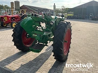 Oldtimer tractor “row crop” - afbeelding 23 van  25