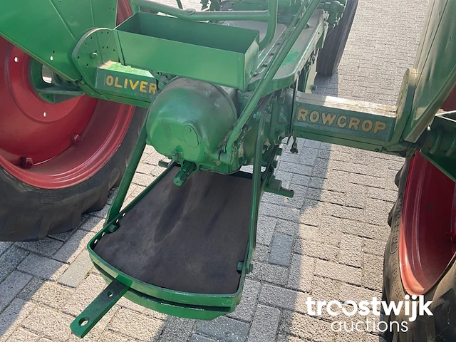 Oldtimer tractor “row crop” - afbeelding 24 van  25