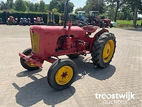 Oldtimer tractor - afbeelding 1 van  11