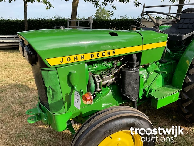 Oldtimer tractor - afbeelding 13 van  17