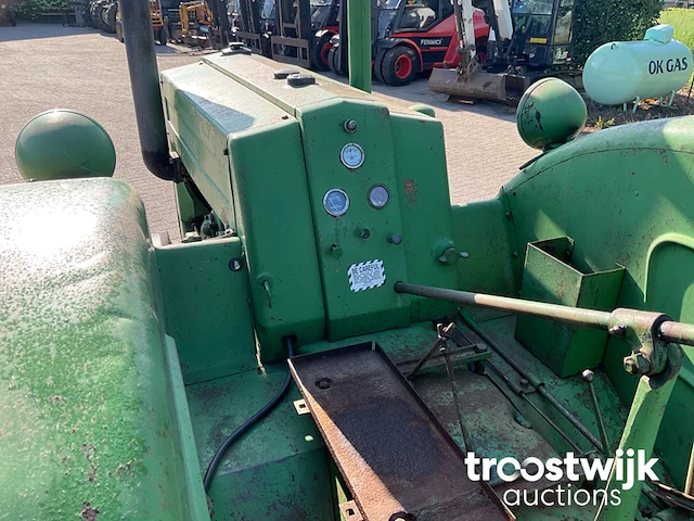 Oldtimer tractor - afbeelding 3 van  24