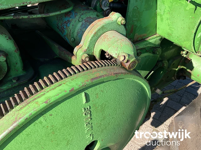 Oldtimer tractor - afbeelding 7 van  24