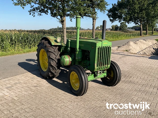 Oldtimer tractor - afbeelding 19 van  24