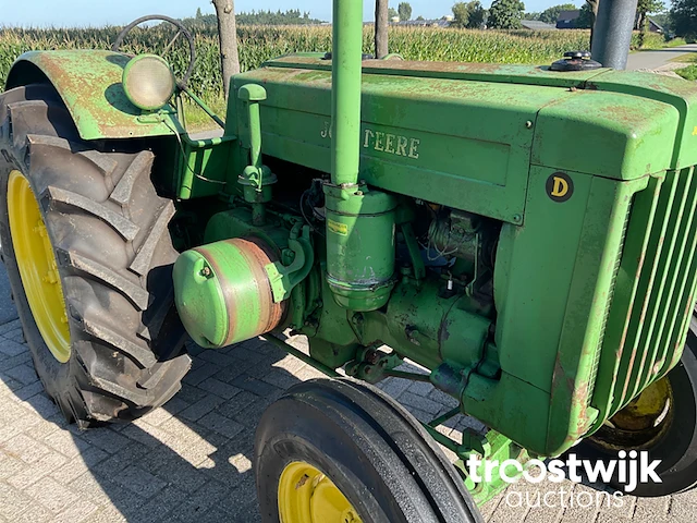 Oldtimer tractor - afbeelding 20 van  24