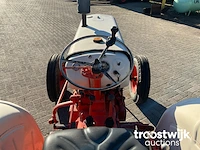 Oldtimer tractor - afbeelding 11 van  22