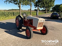 Oldtimer tractor - afbeelding 16 van  22