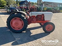 Oldtimer tractor - afbeelding 17 van  22