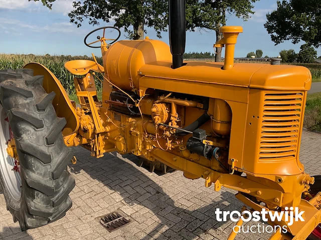 Oldtimer tractor - afbeelding 7 van  25