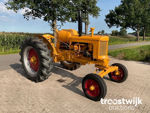 Oldtimer tractor - afbeelding 20 van  25