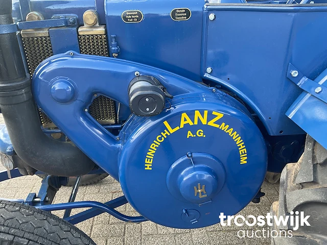 Oldtimer tractor - afbeelding 14 van  27
