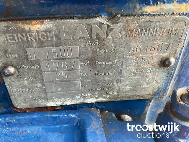 Oldtimer tractor - afbeelding 20 van  27