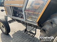 Oldtimer tractor - afbeelding 16 van  31