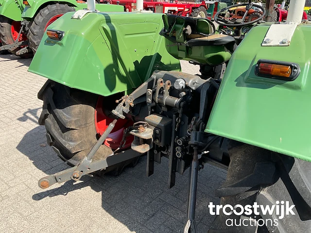Oldtimer tractor - afbeelding 9 van  24