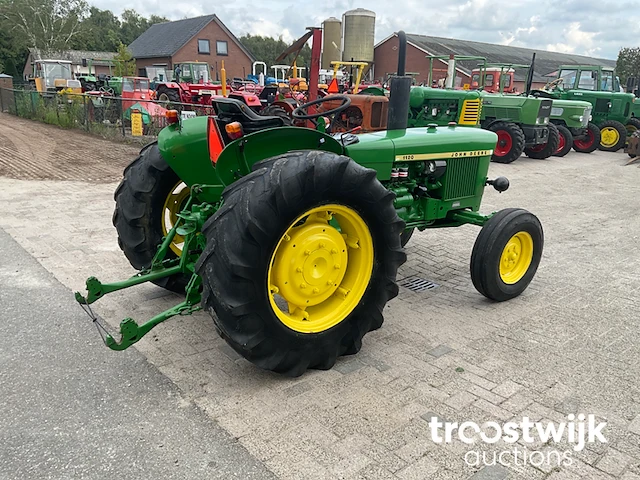 Oldtimer tractor - afbeelding 25 van  28