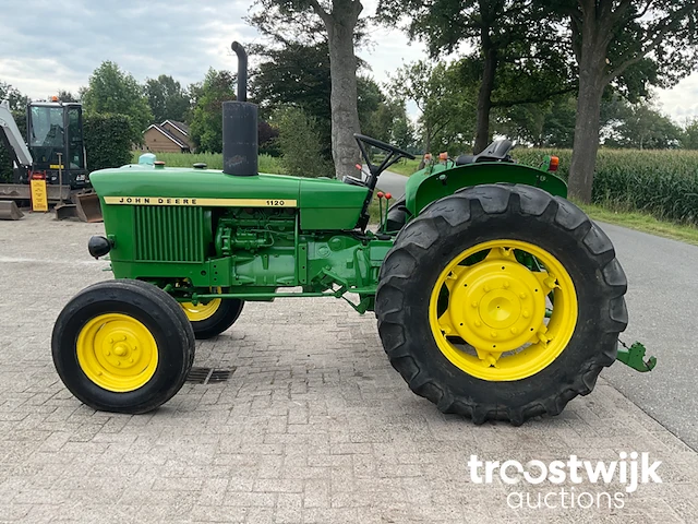 Oldtimer tractor - afbeelding 28 van  28